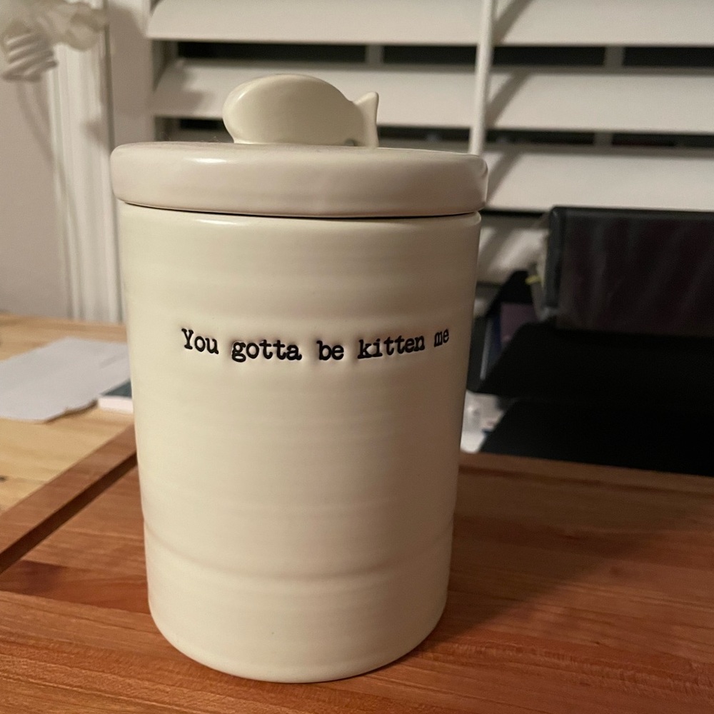 Cat treat jar